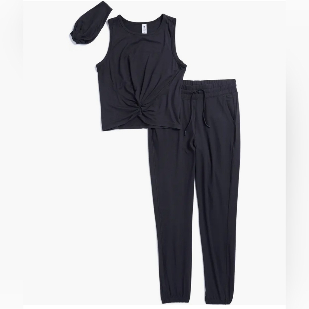Yogalicious-Black Tank Top and Jogger Set With Headband